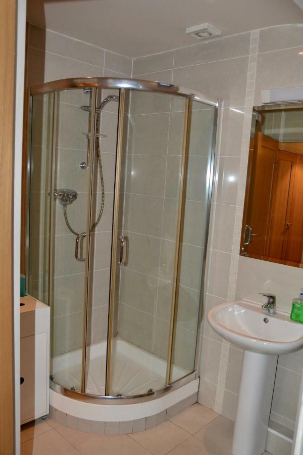 Apartment 3, Oakleigh House, Donnybrook Hill, Douglas كورك المظهر الخارجي الصورة
